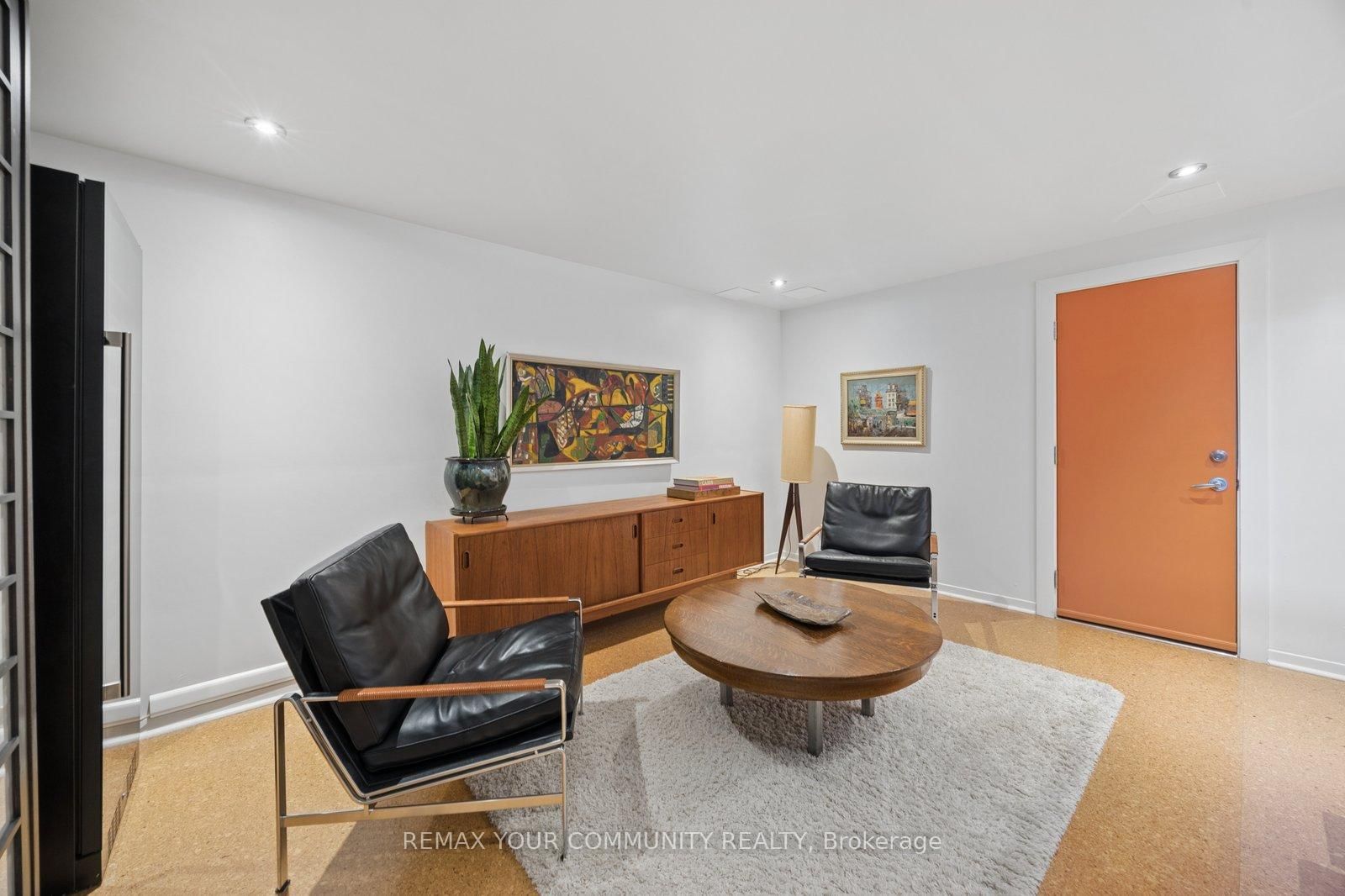238 Mill Street • Richmond Hill, ON photo 19