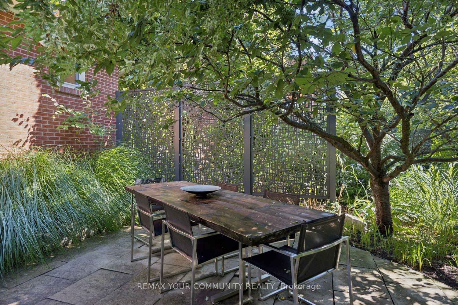 238 Mill Street • Richmond Hill, ON photo 28