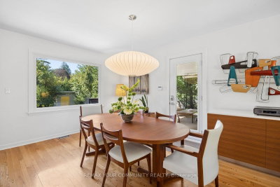 238 Mill Street • Richmond Hill, ON photo 8
