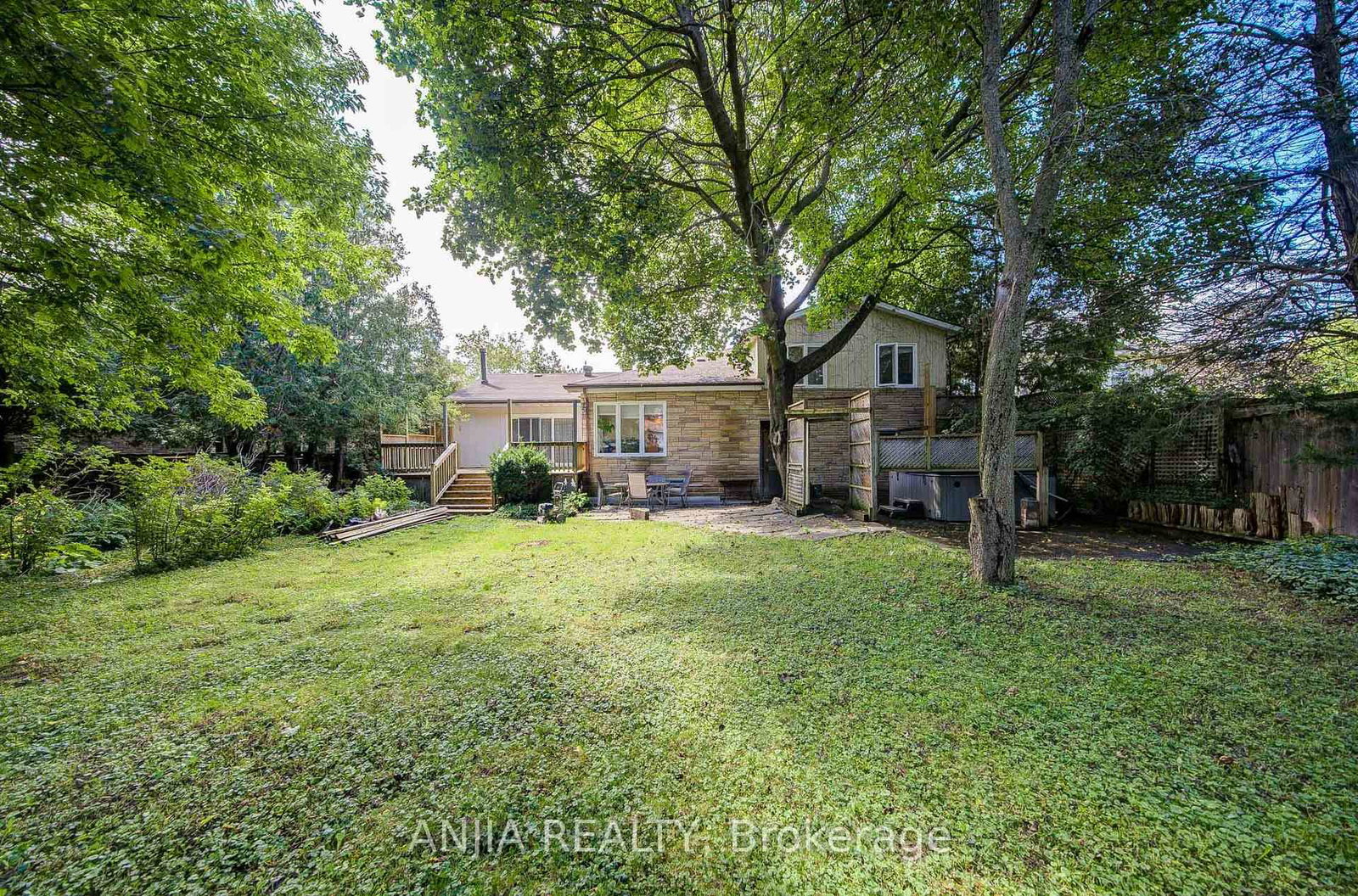 21 Princess Street • Markham, ON photo 30