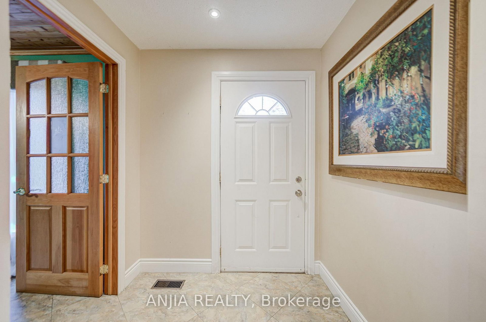 21 Princess Street • Markham, ON photo 5