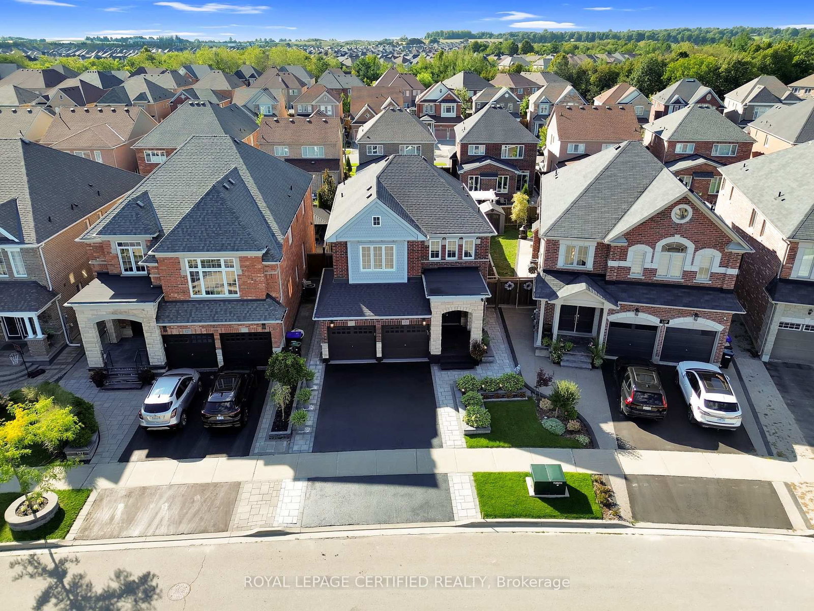 123 Mcdonnell Crescent • Bradford West Gwillimbury, ON photo 6
