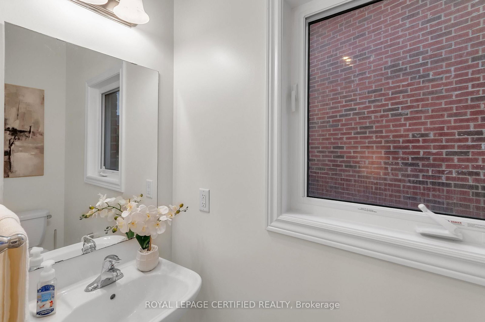 123 Mcdonnell Crescent • Bradford West Gwillimbury, ON photo 9