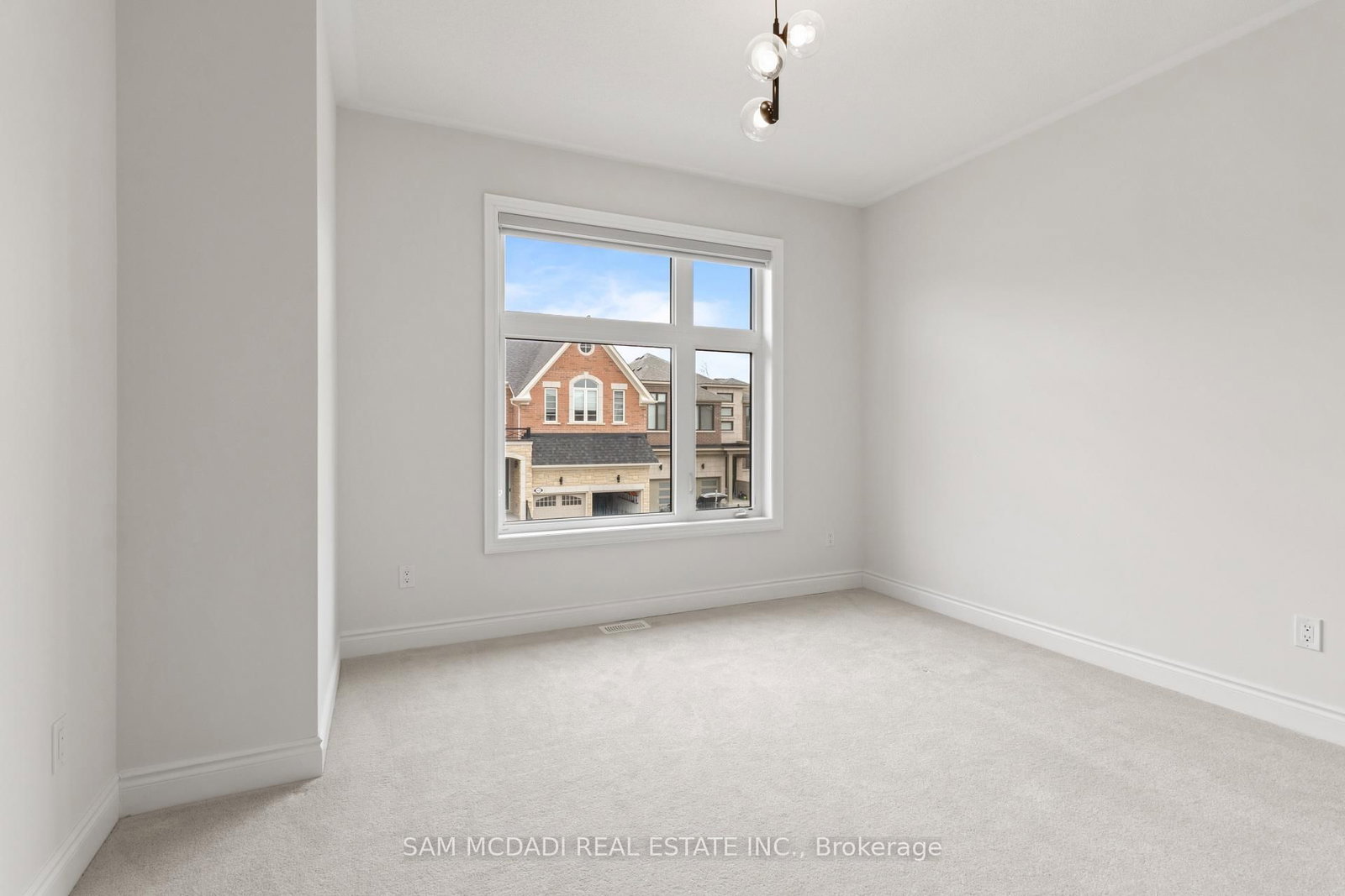 99 Black Walnut Court • Aurora, ON photo 28