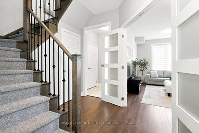 581 Marc Santi Boulevard • Vaughan, ON photo 4
