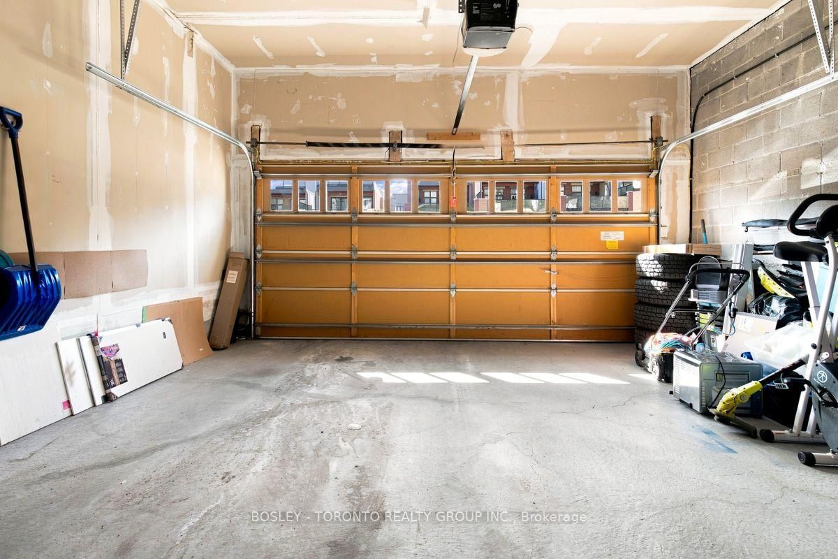 581 Marc Santi Boulevard • Vaughan, ON photo 48