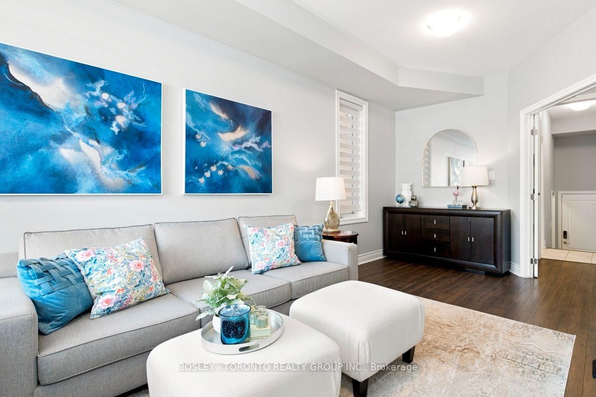 581 Marc Santi Boulevard • Vaughan, ON photo 7