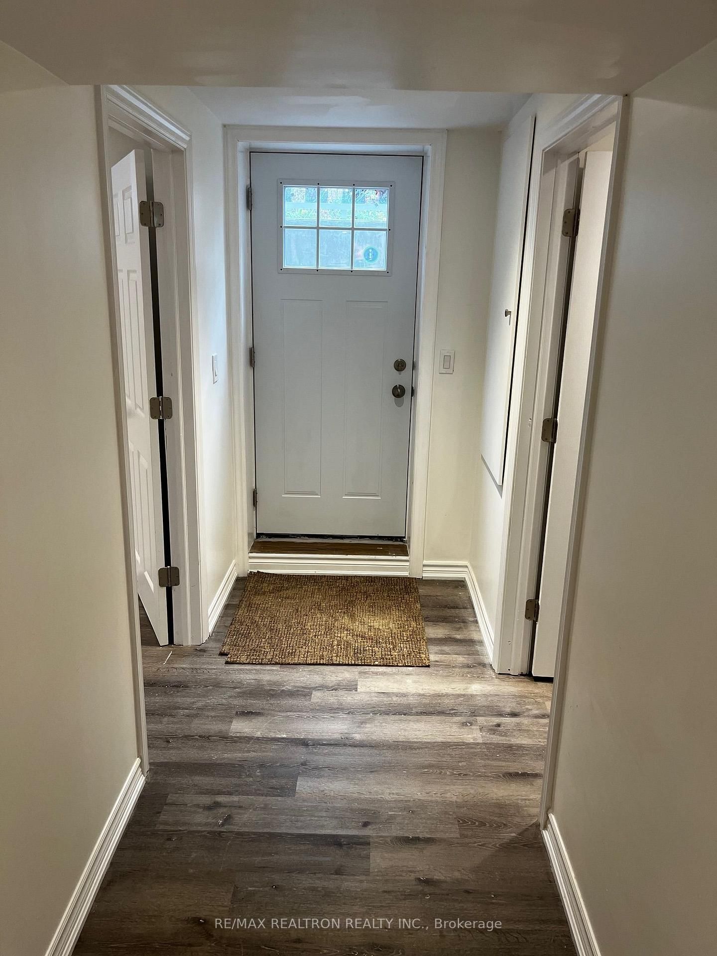 328 Salisbury Lane • Newmarket, ON photo 20