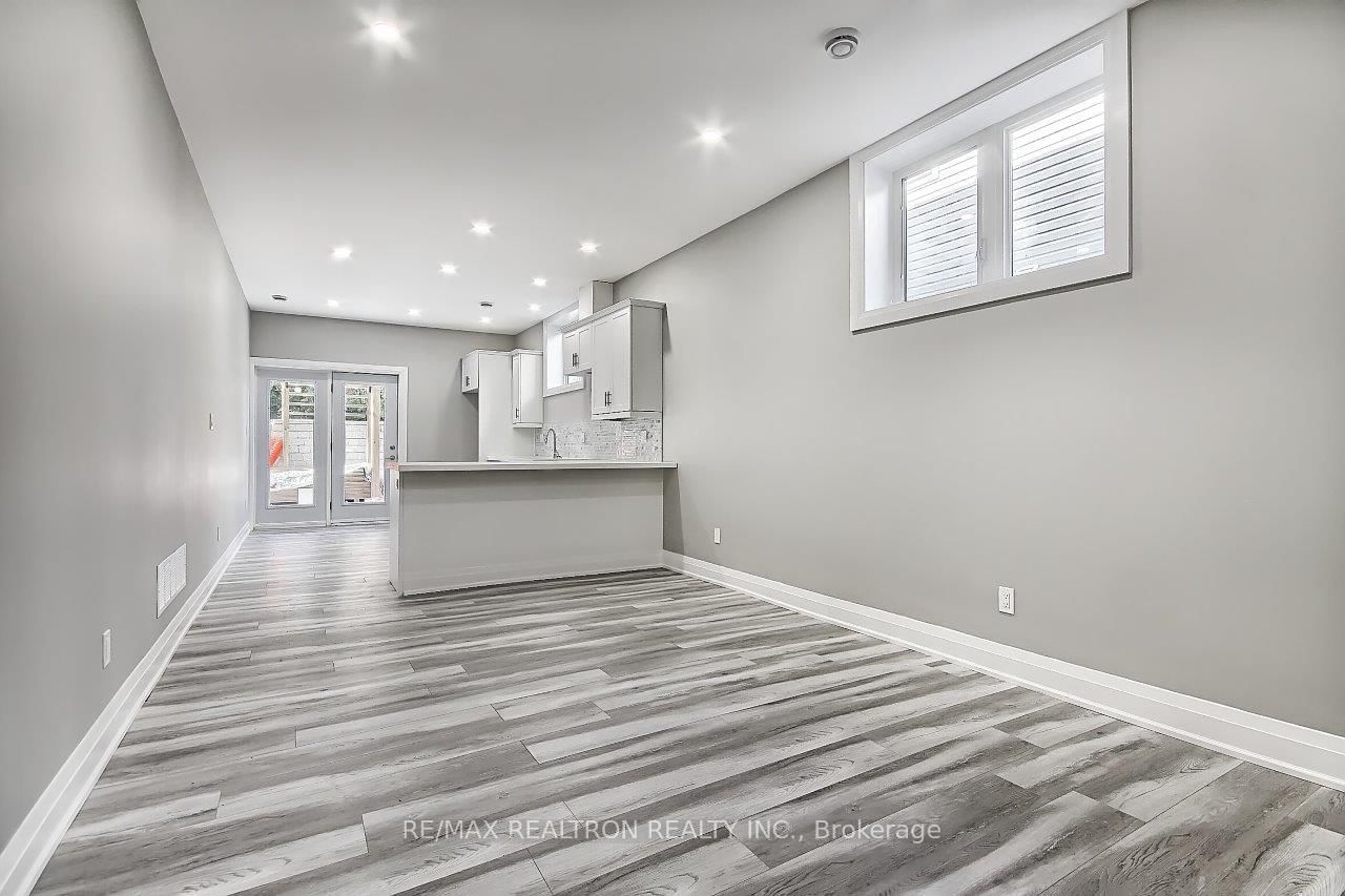 794 Rockaway Road • Georgina, ON photo 14