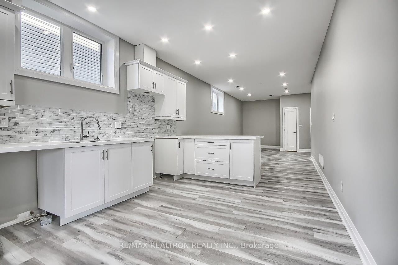 794 Rockaway Road • Georgina, ON photo 18
