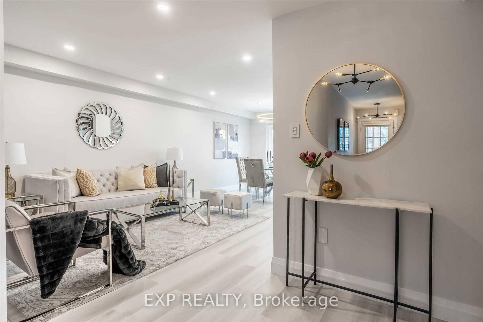 526 Tara Hill Circle, Aurora 4