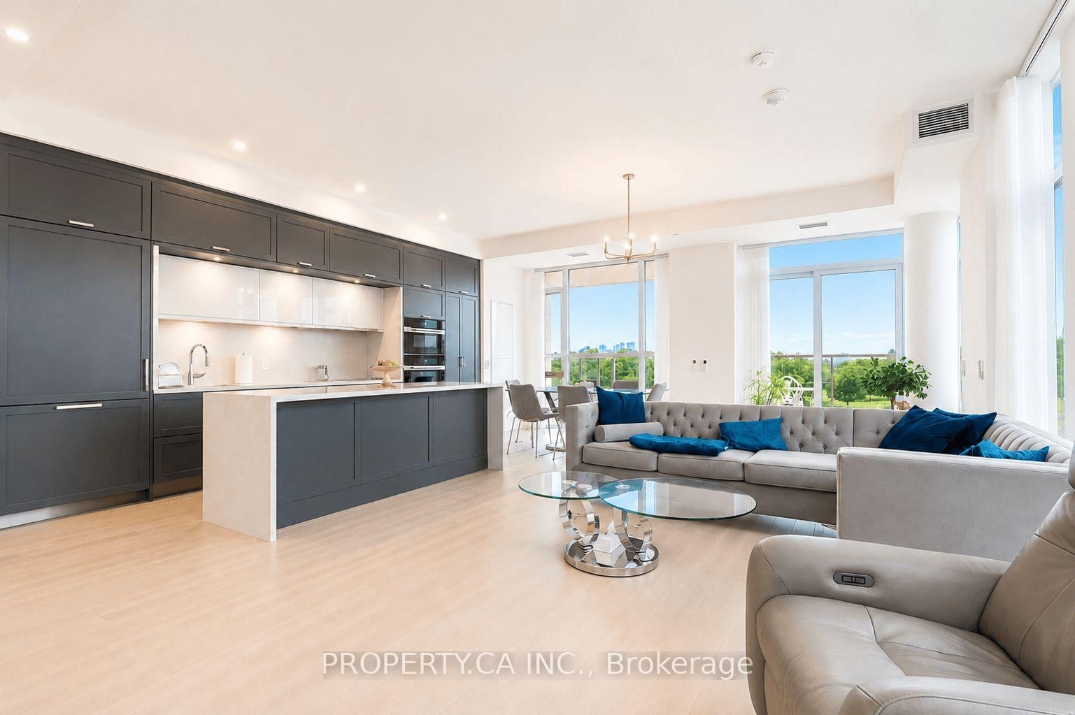 399 Royal Orchard Boulevard • #422 • Markham, ON photo 12