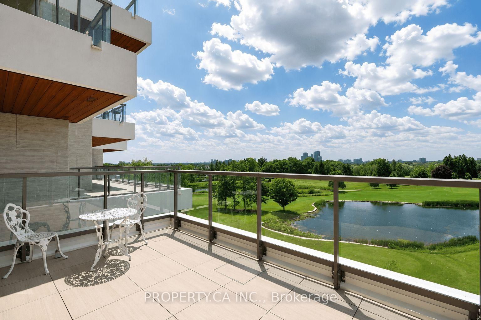 399 Royal Orchard Boulevard • #422 • Markham, ON photo 24