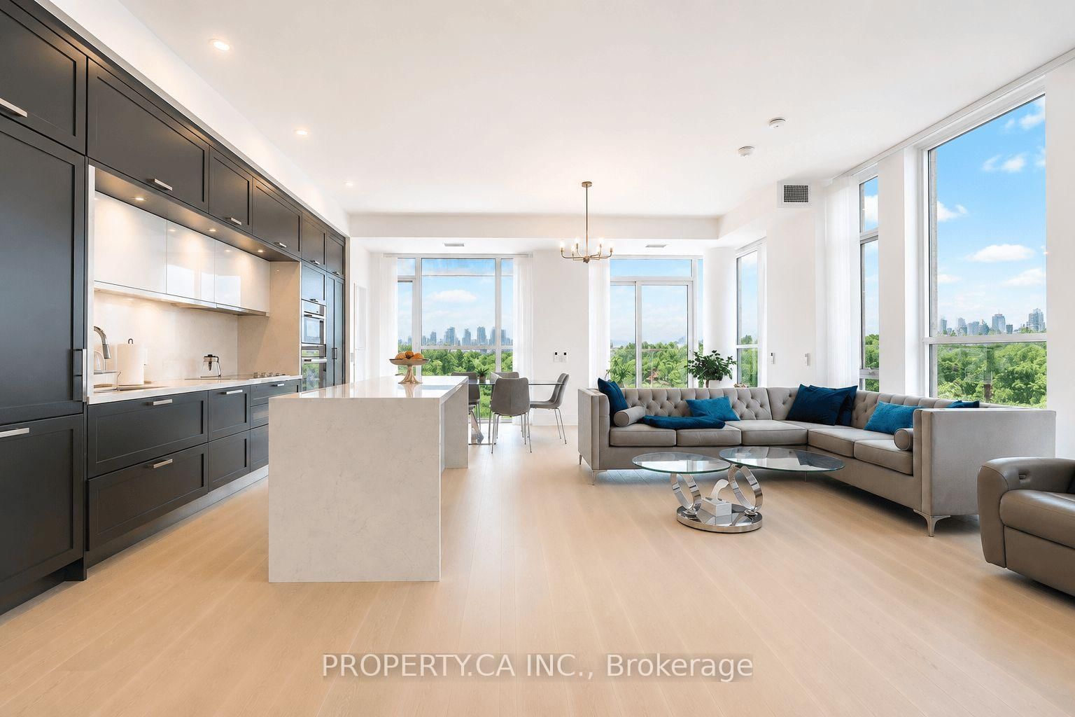399 Royal Orchard Boulevard • #422 • Markham, ON photo 9