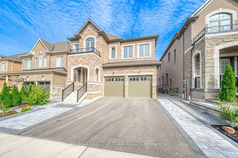 70 Madoc Place