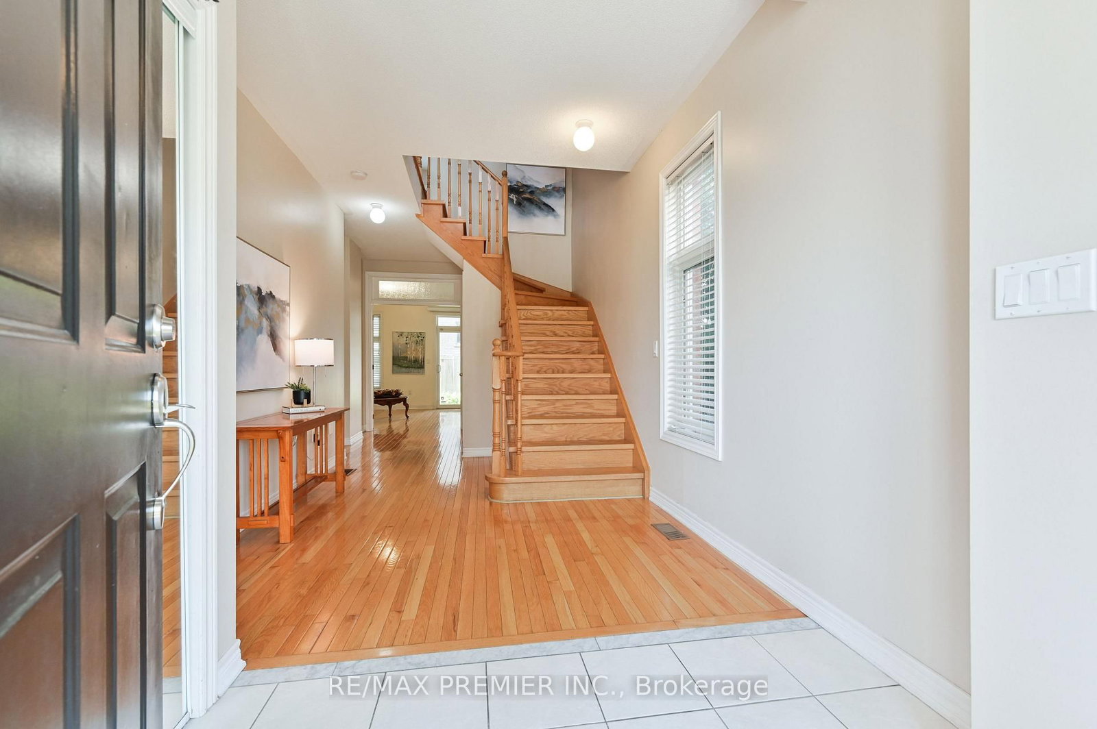 36 Helen Street • Vaughan, ON photo 4
