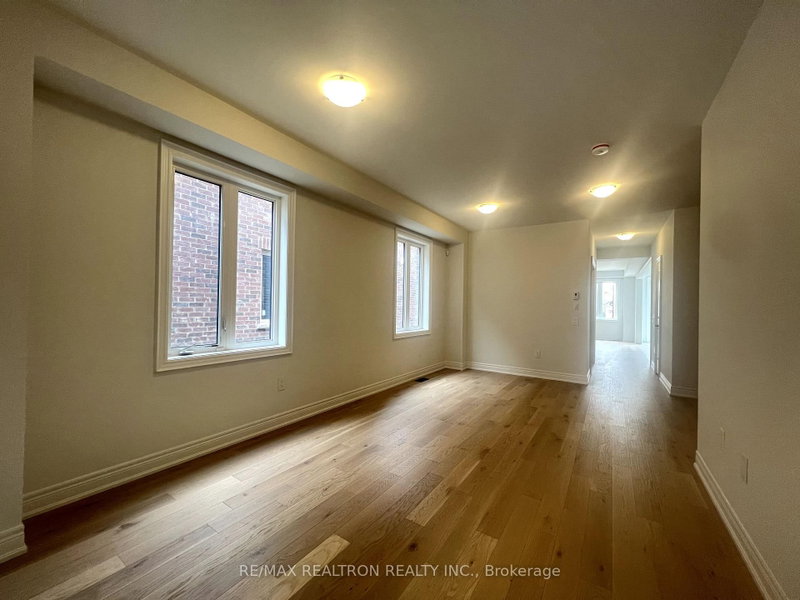 65 Kentledge Avenue