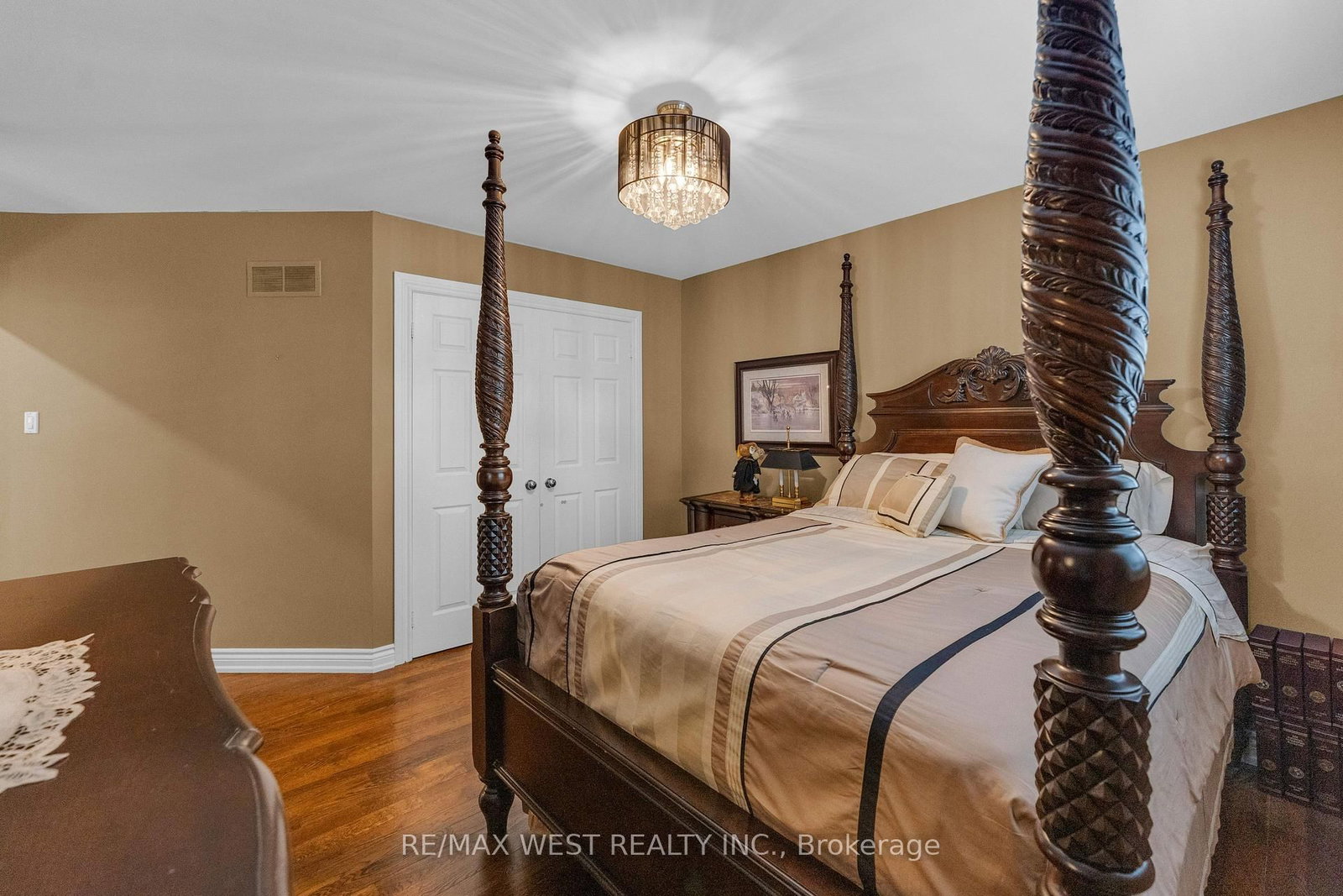 93 Fern Valley Crescent • Richmond Hill, ON photo 36