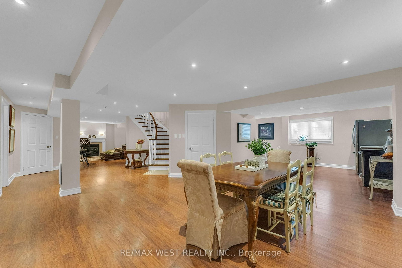 93 Fern Valley Crescent • Richmond Hill, ON photo 38
