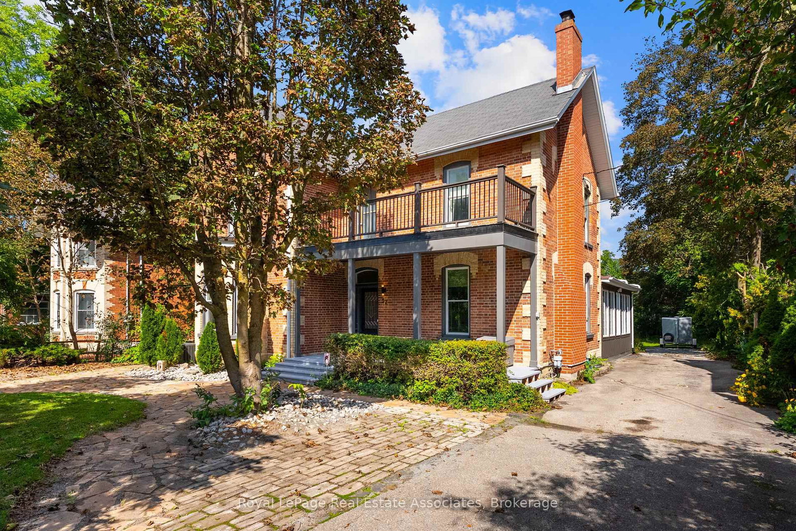52 Cameron Street E • Brock, ON photo 2