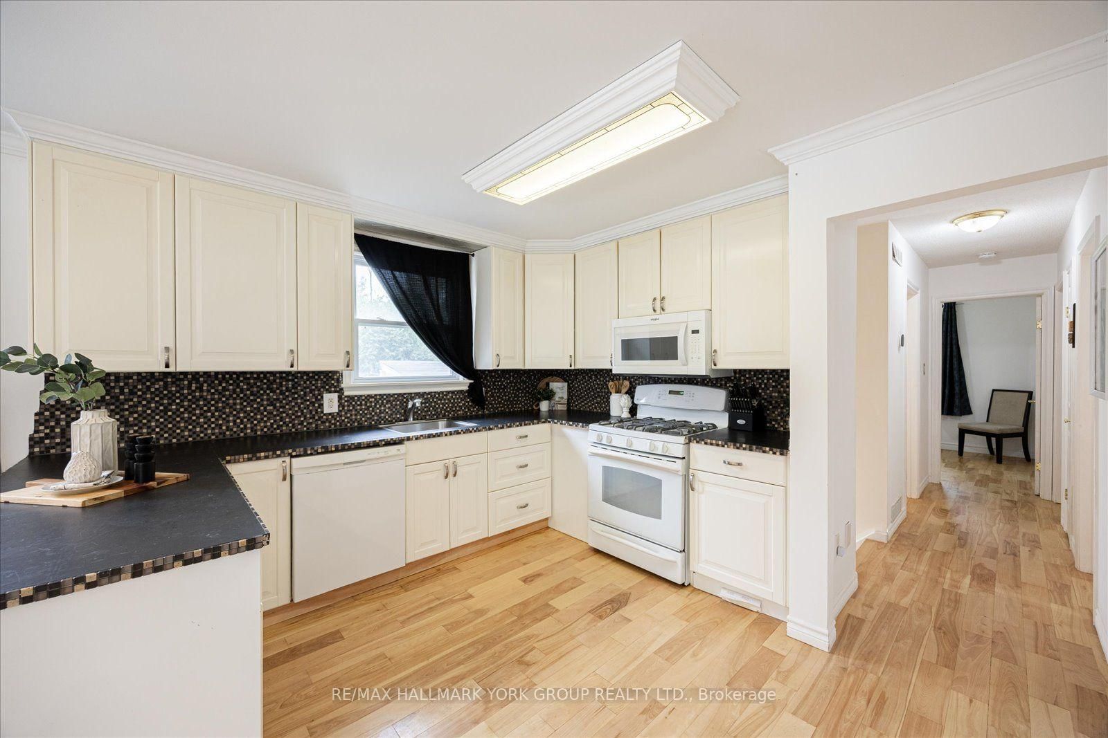 25765 Maple Beach Road • Brock, ON photo 9