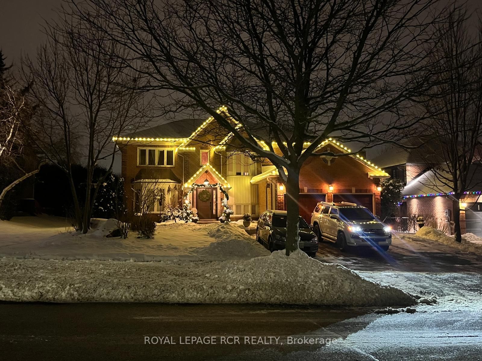 409 Alex Doner Drive • Newmarket, ON photo 48