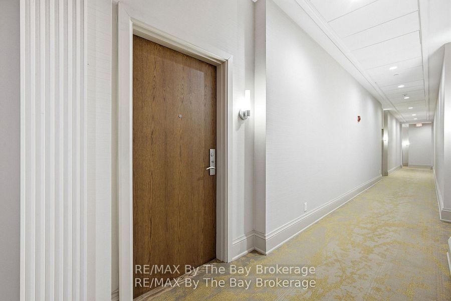 111 Civic Square Gate • #112 • Aurora, ON photo 24