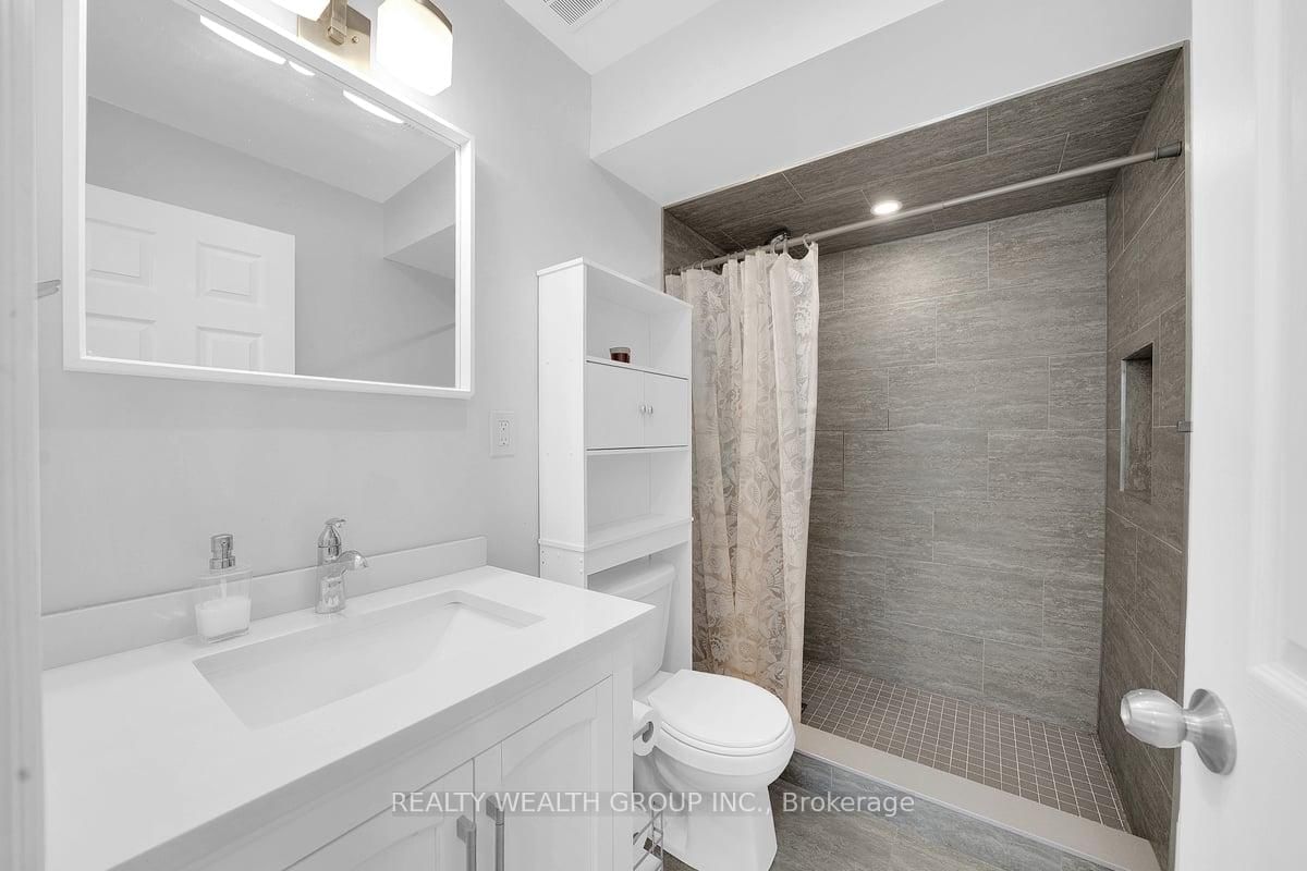 122 Dundonnell Place • Vaughan, ON photo 39