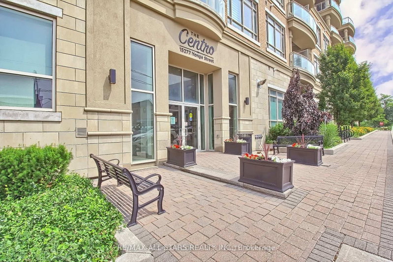 609 - 15277 Yonge Street S