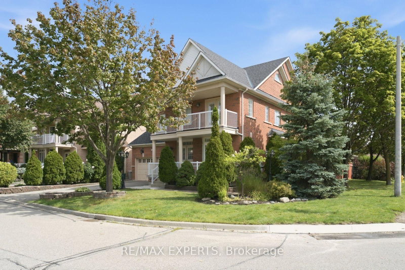 1 Cetona Avenue