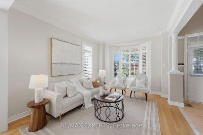 1 Cetona Avenue • Vaughan, ON photo 9