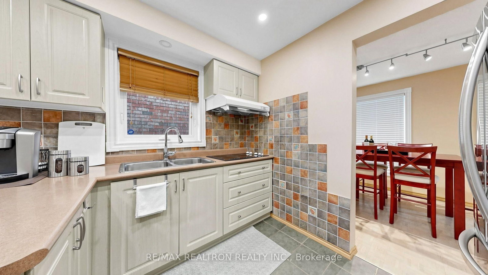 145 Campbell Avenue • Vaughan, ON photo 13