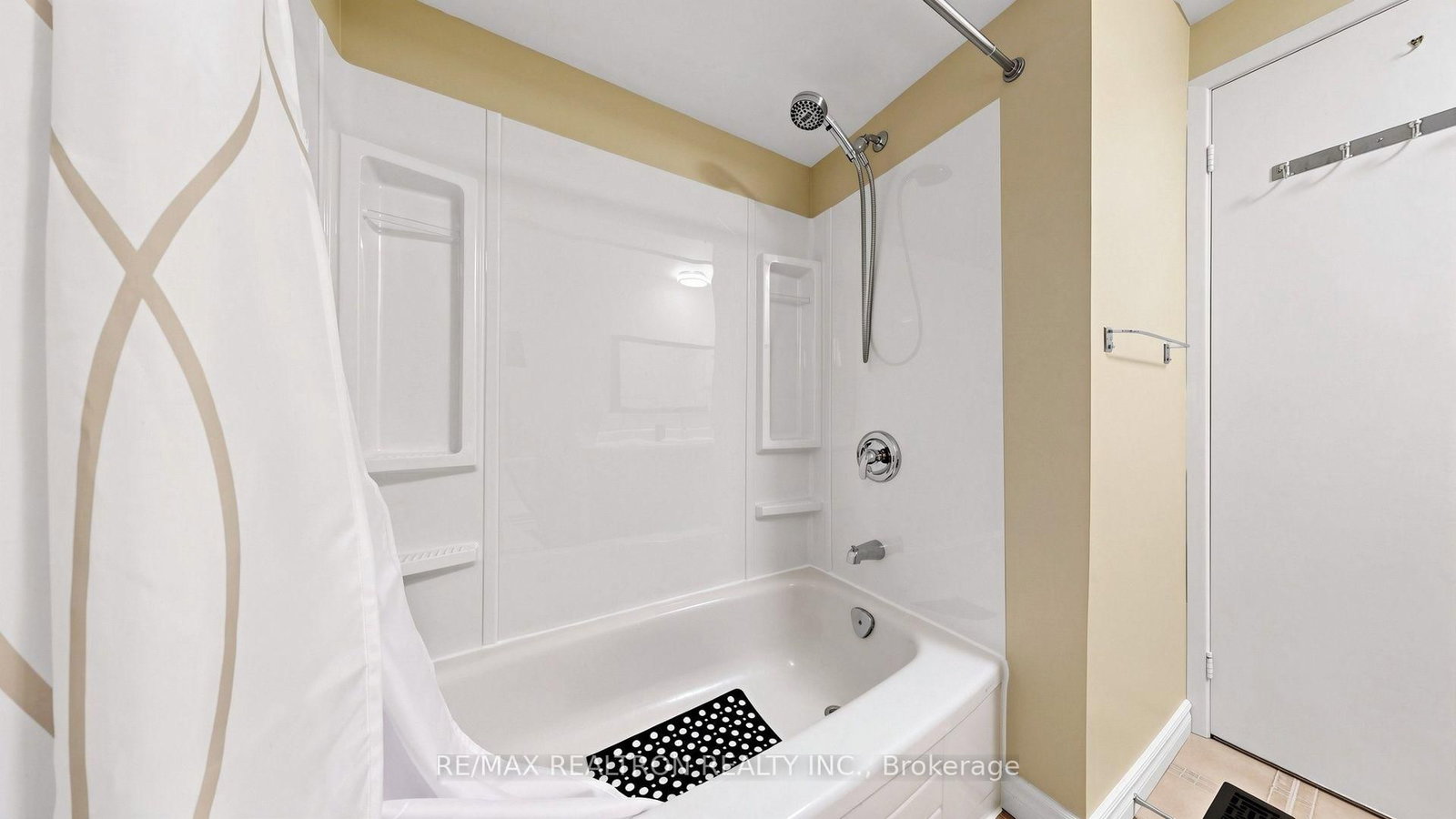 145 Campbell Avenue • Vaughan, ON photo 28