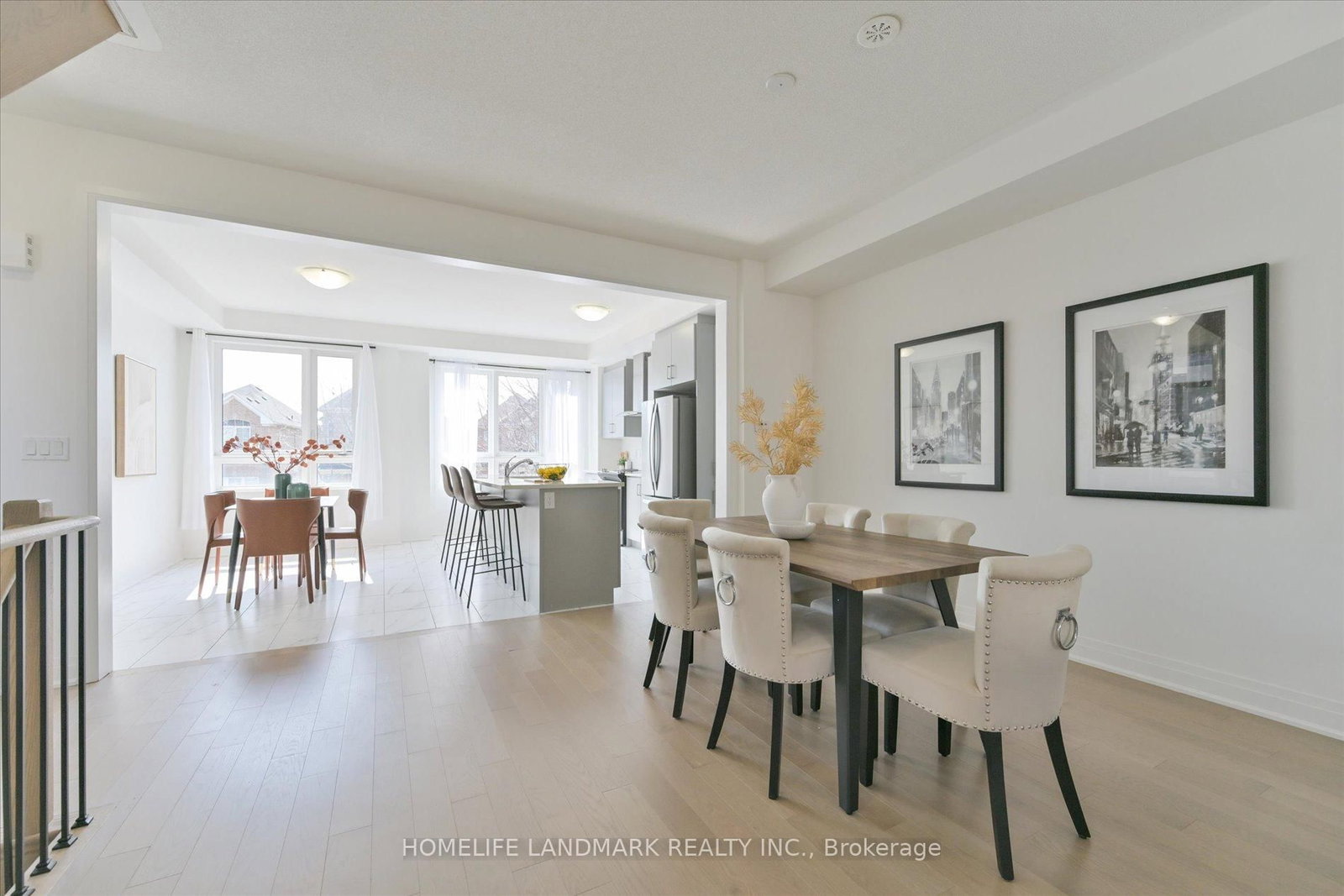 34 Carole Bell Way • Markham, ON photo 9