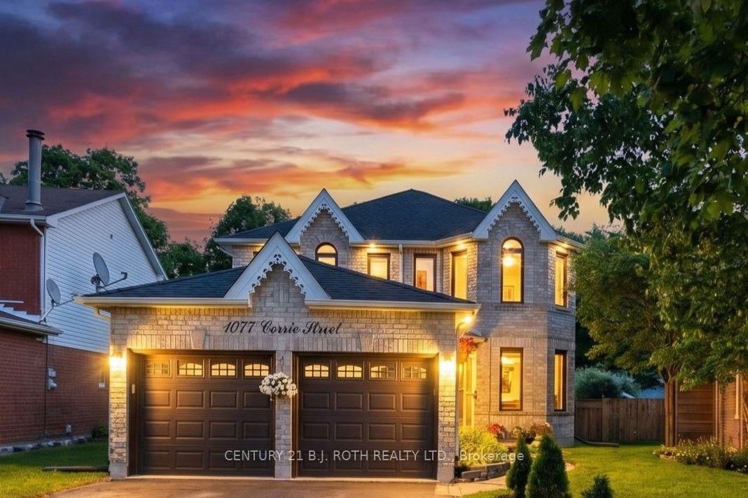 1077 CORRIE Street photo 9