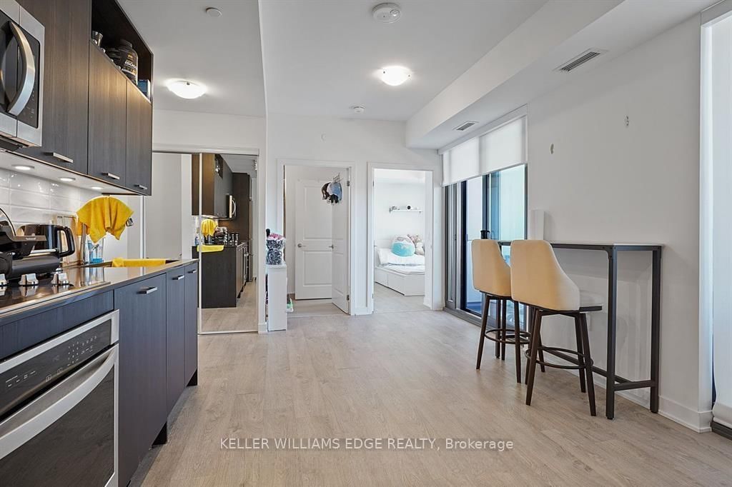 120 Eagle Rock Way • #508 • Vaughan, ON photo 3