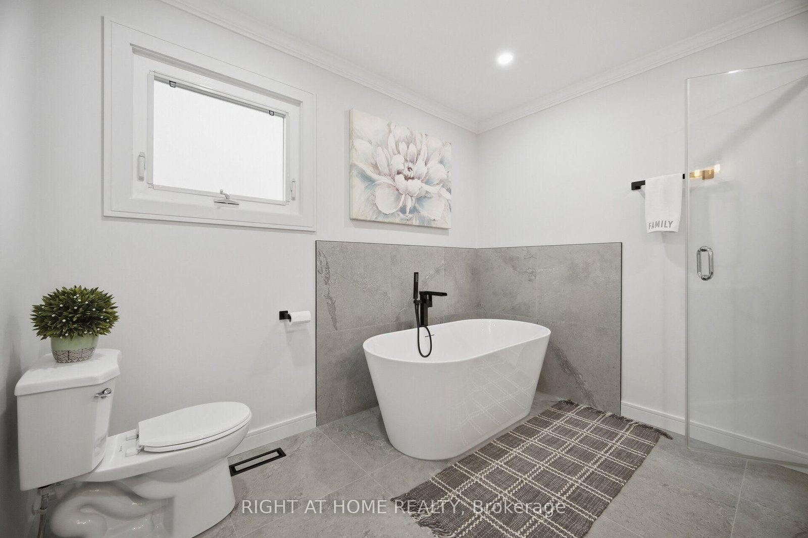 4 Simmons Crescent • Aurora, ON photo 20