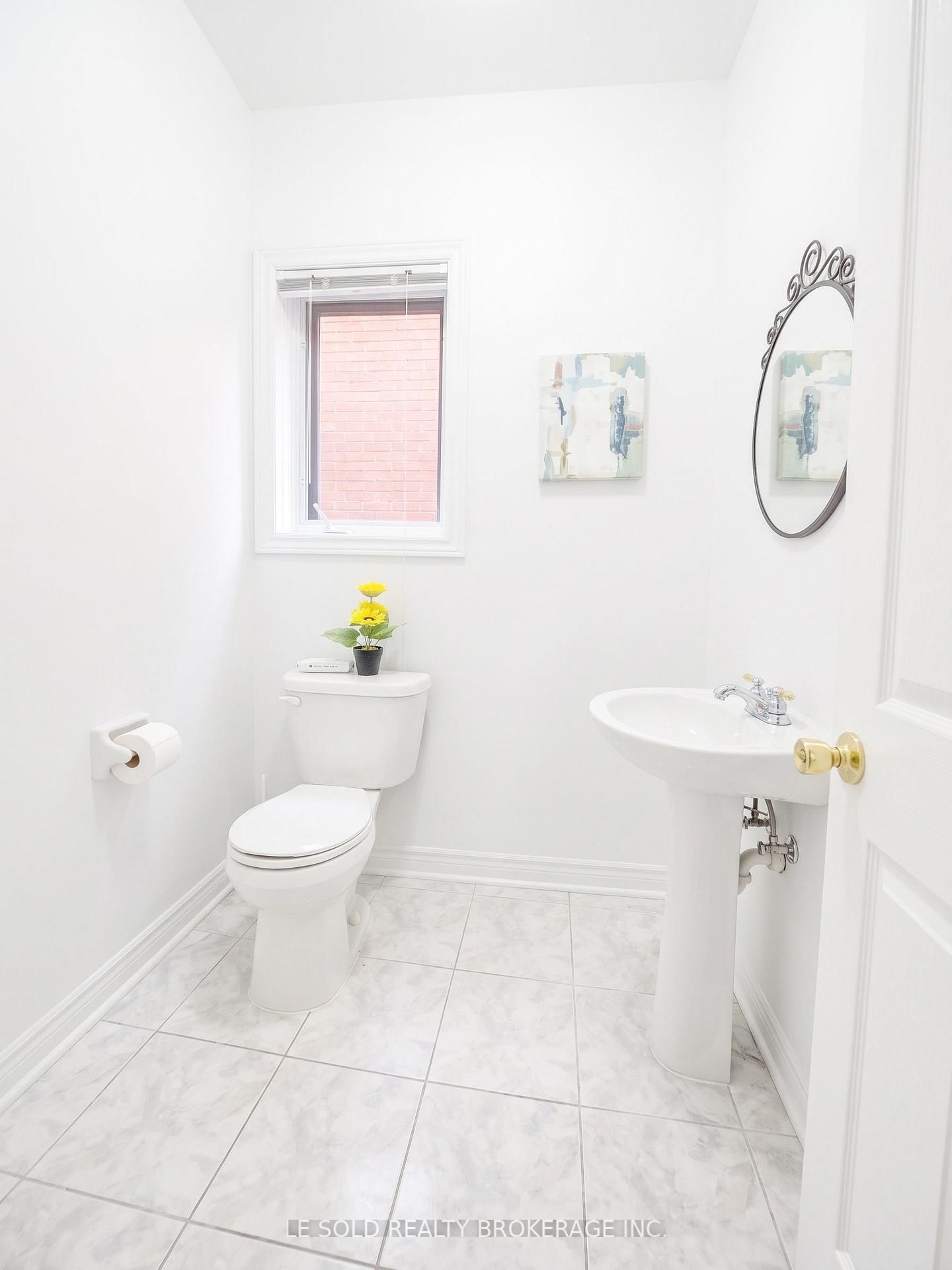 76 Larratt Lane • Richmond Hill, ON photo 13