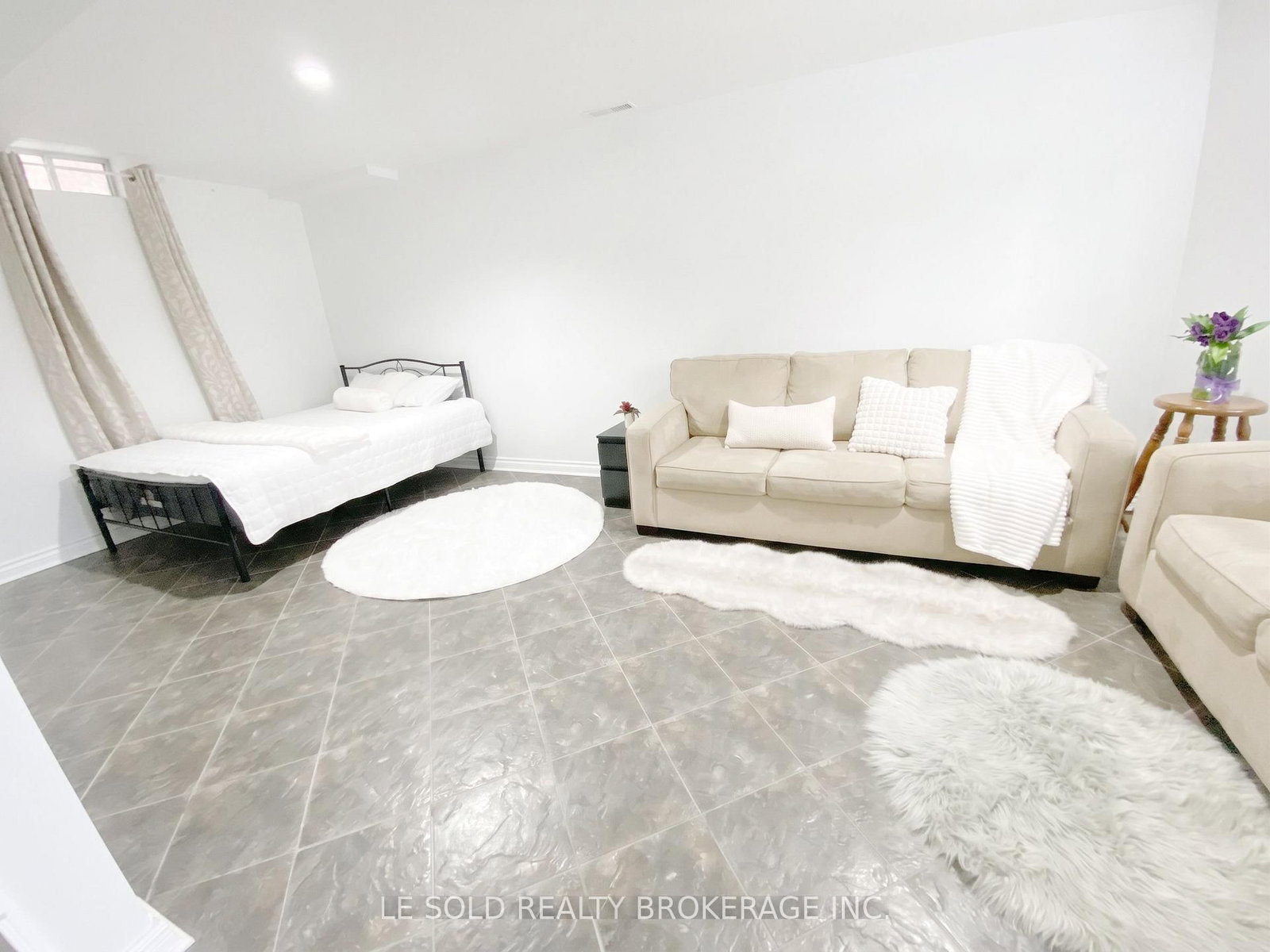 76 Larratt Lane • Richmond Hill, ON photo 32