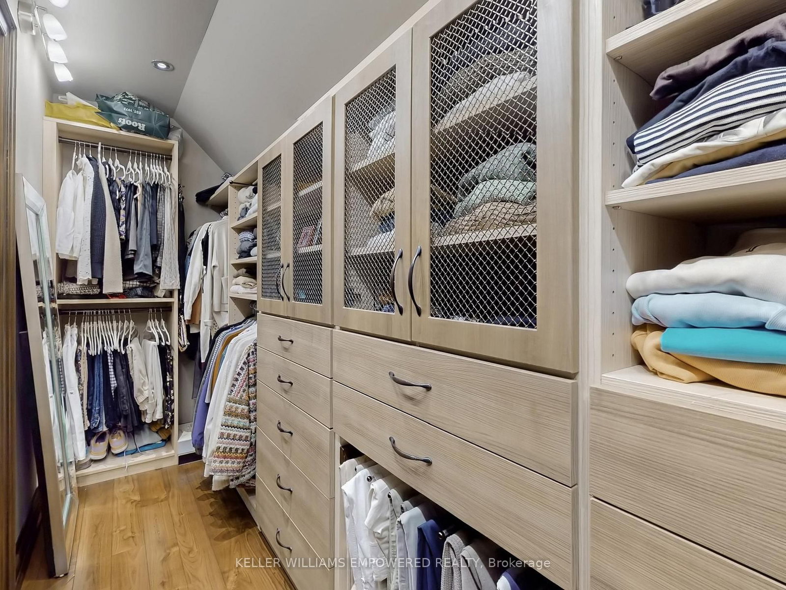 43 Woodland Acres Crescent • Vaughan, ON photo 28