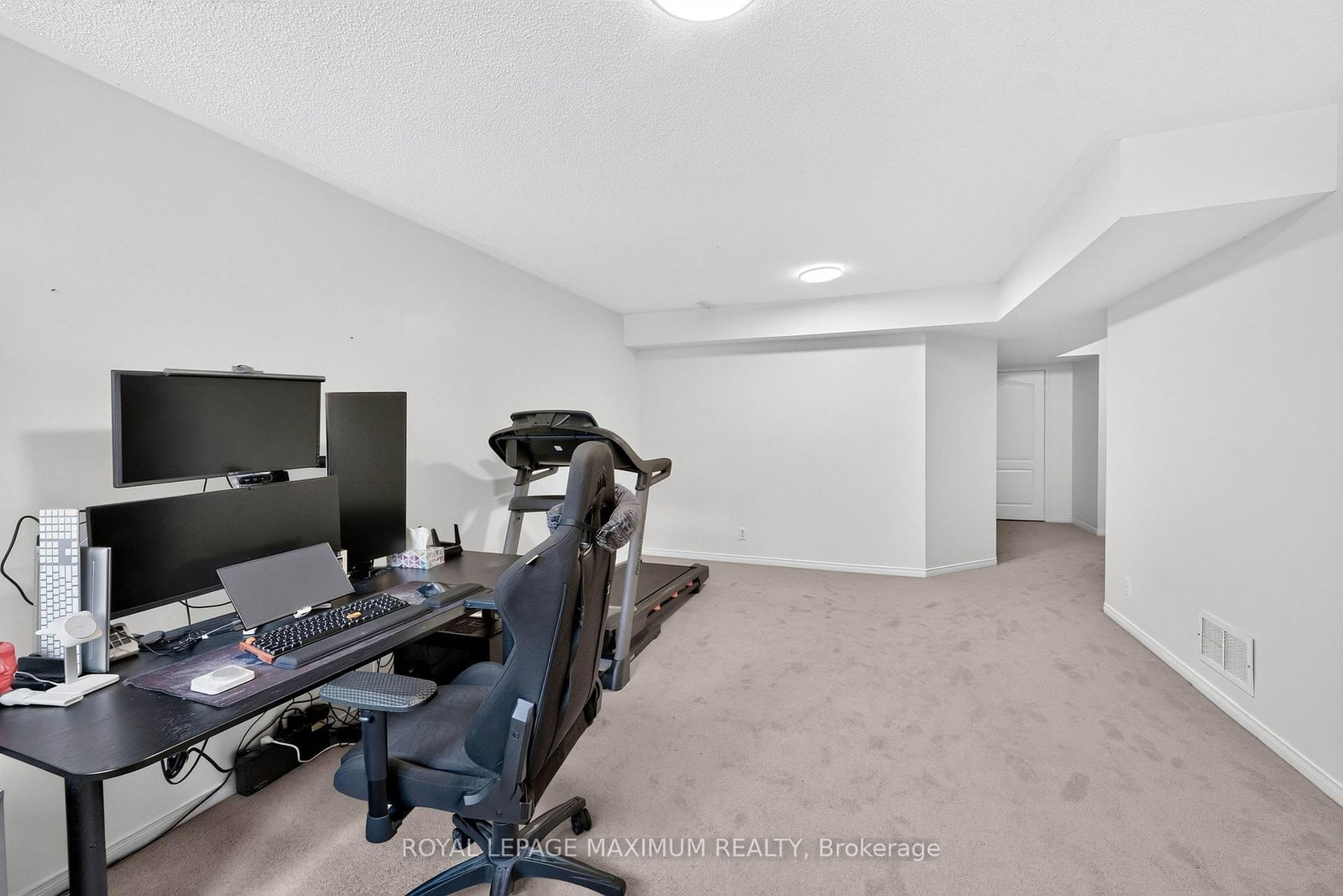 35 Marshview Avenue • Aurora, ON photo 35