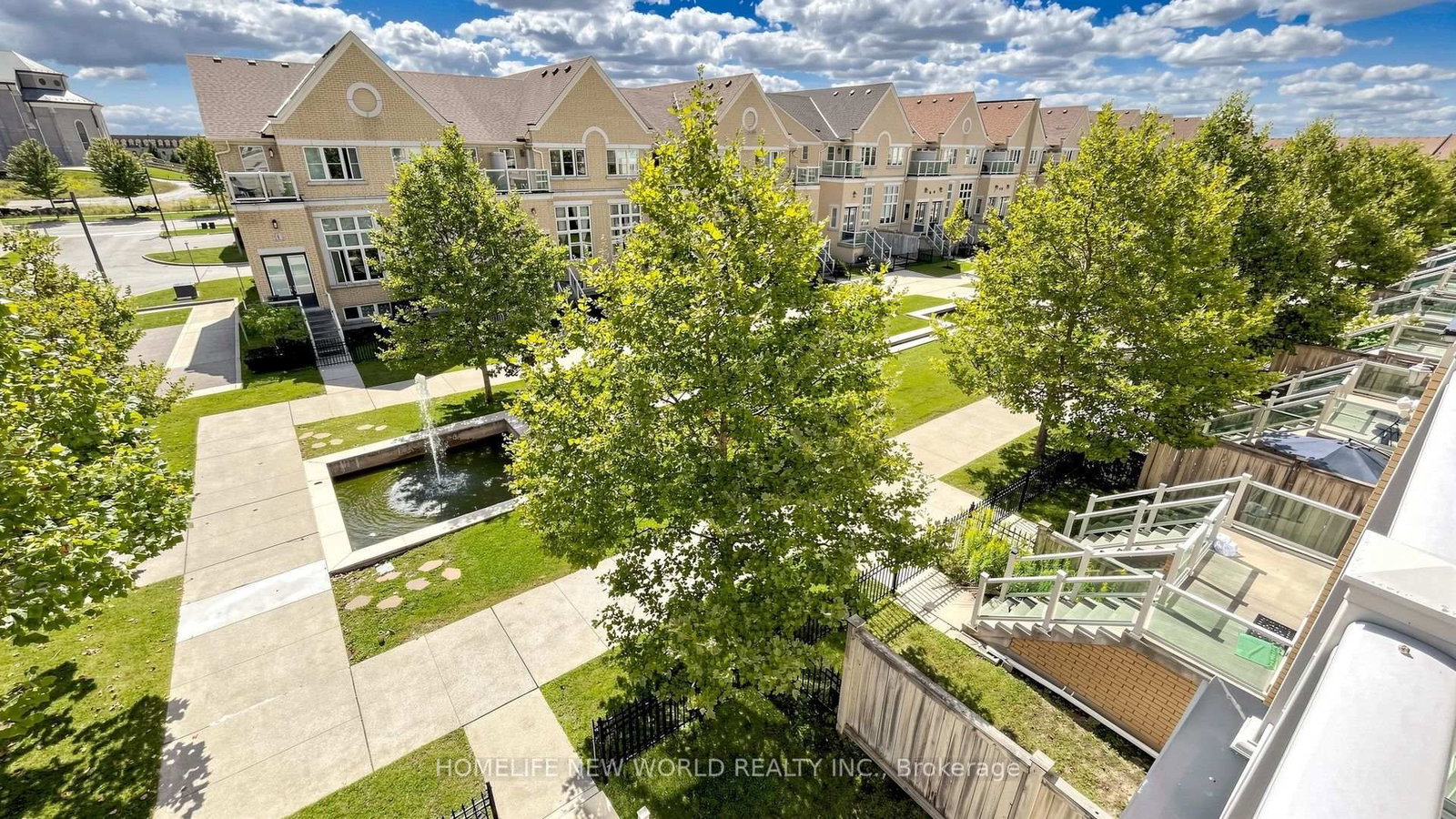 16 Victor Herbert Way