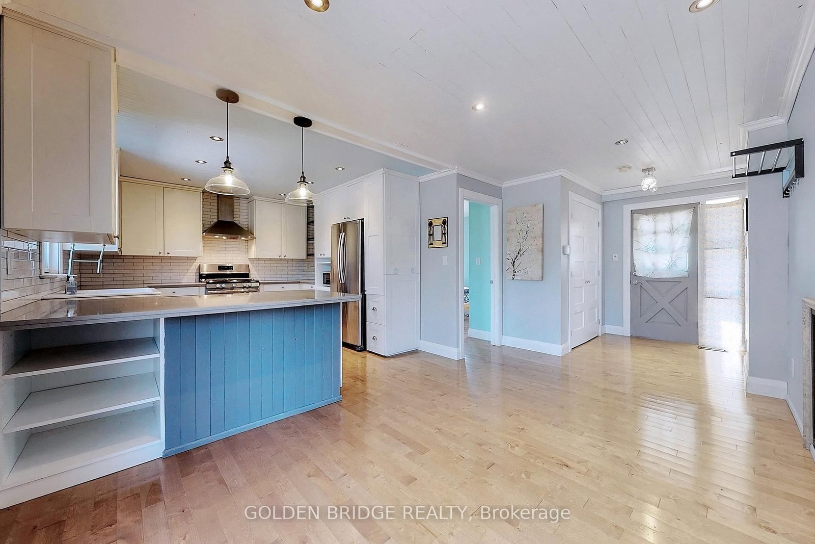 196 South Channel Drive, Georgina 5