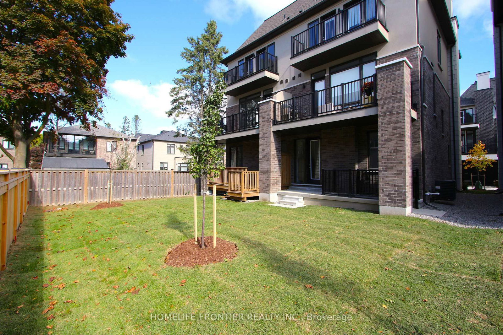 40 Chiara Rose Lane • Richmond Hill, ON photo 35