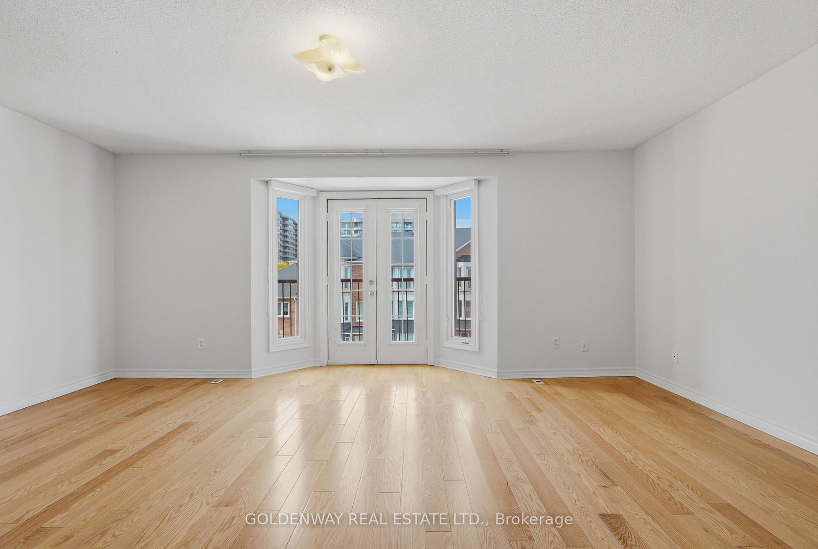 151 Townsgate Drive • #63 • Vaughan, ON photo 7