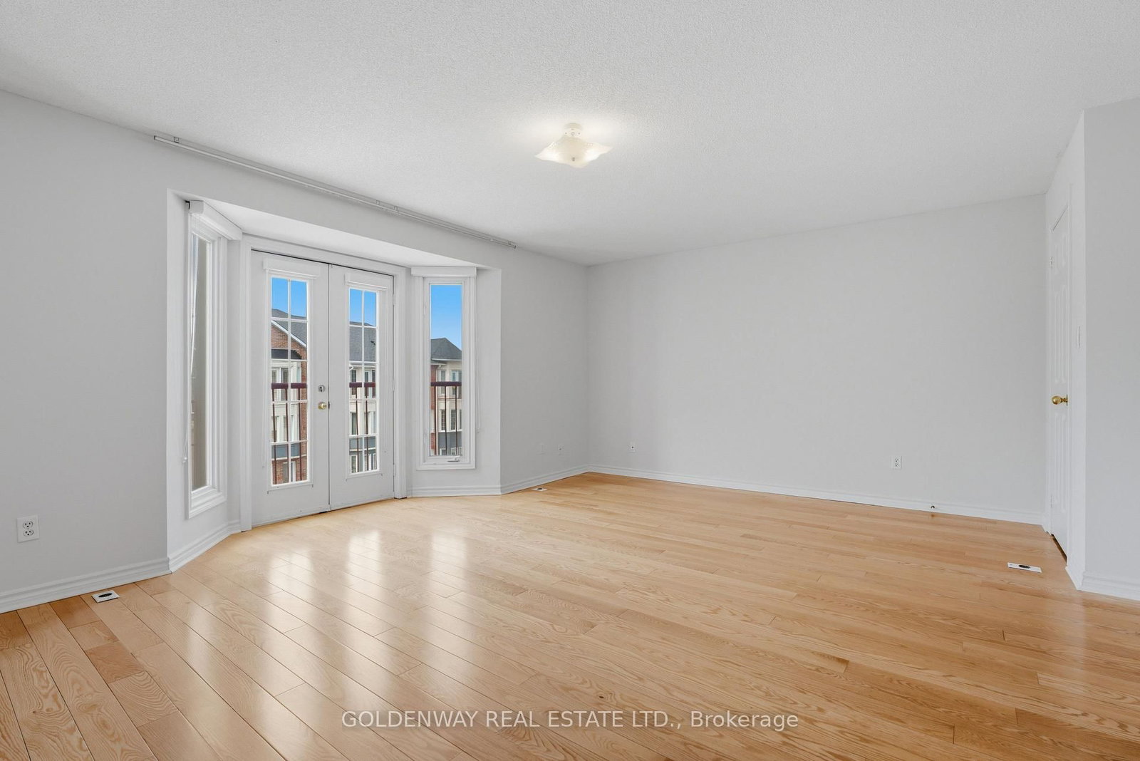 151 Townsgate Drive • #63 • Vaughan, ON photo 9