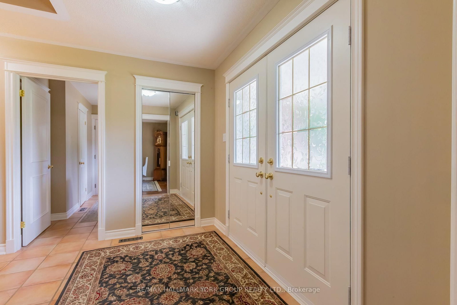 34 Amberglen Court • East Gwillimbury, ON photo 11
