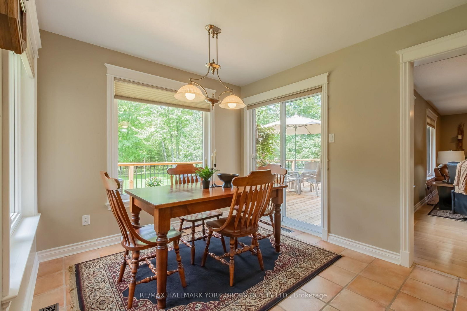 34 Amberglen Court • East Gwillimbury, ON photo 17