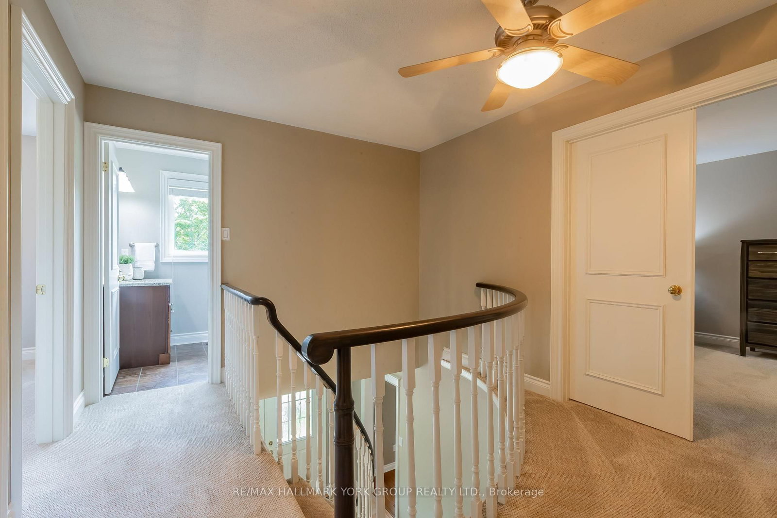 34 Amberglen Court • East Gwillimbury, ON photo 27