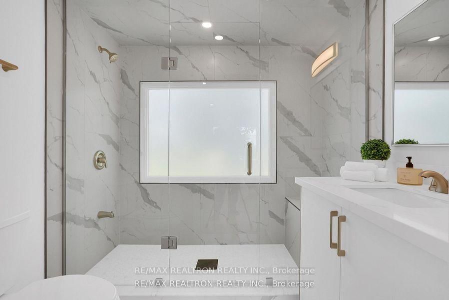 41 Trefoil Drive photo 8